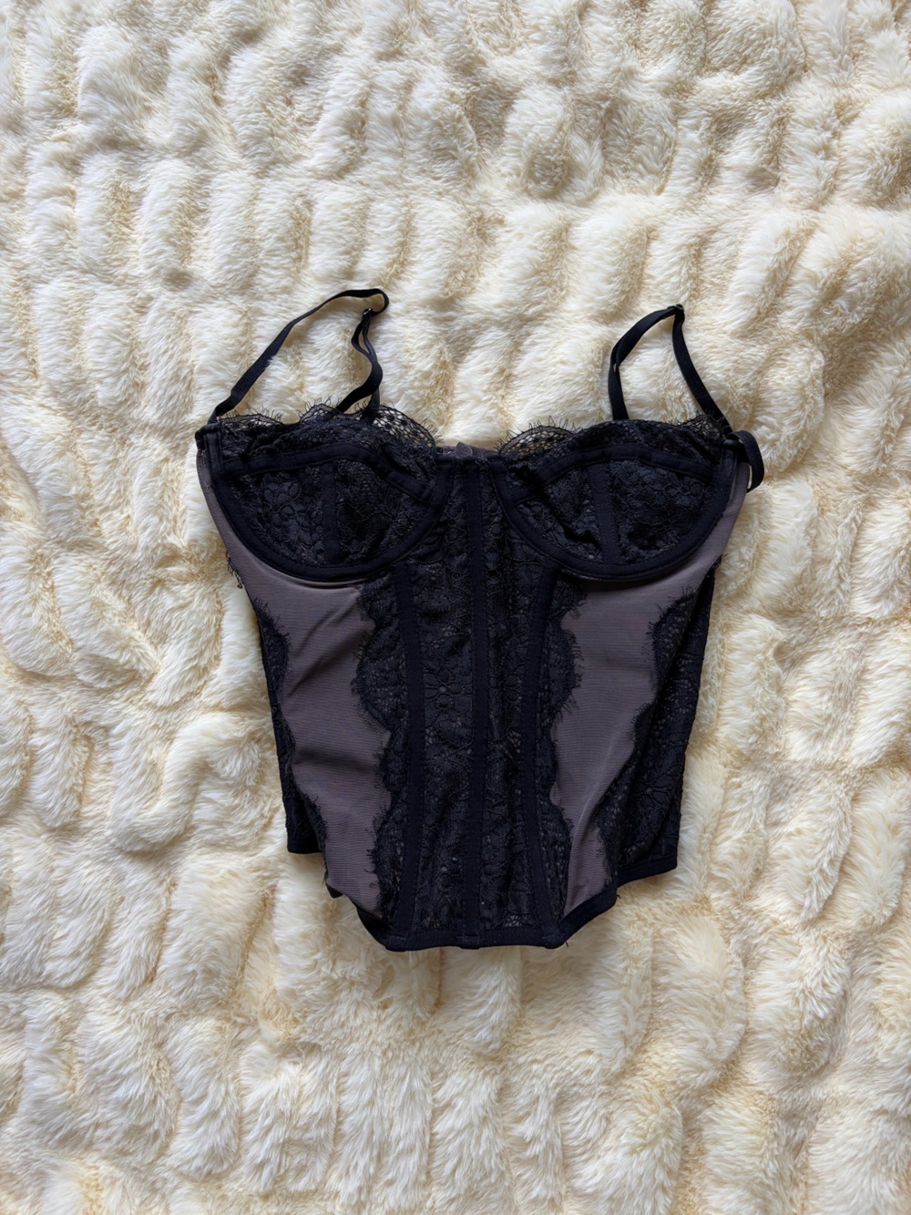 Urban outfitters lace tank top